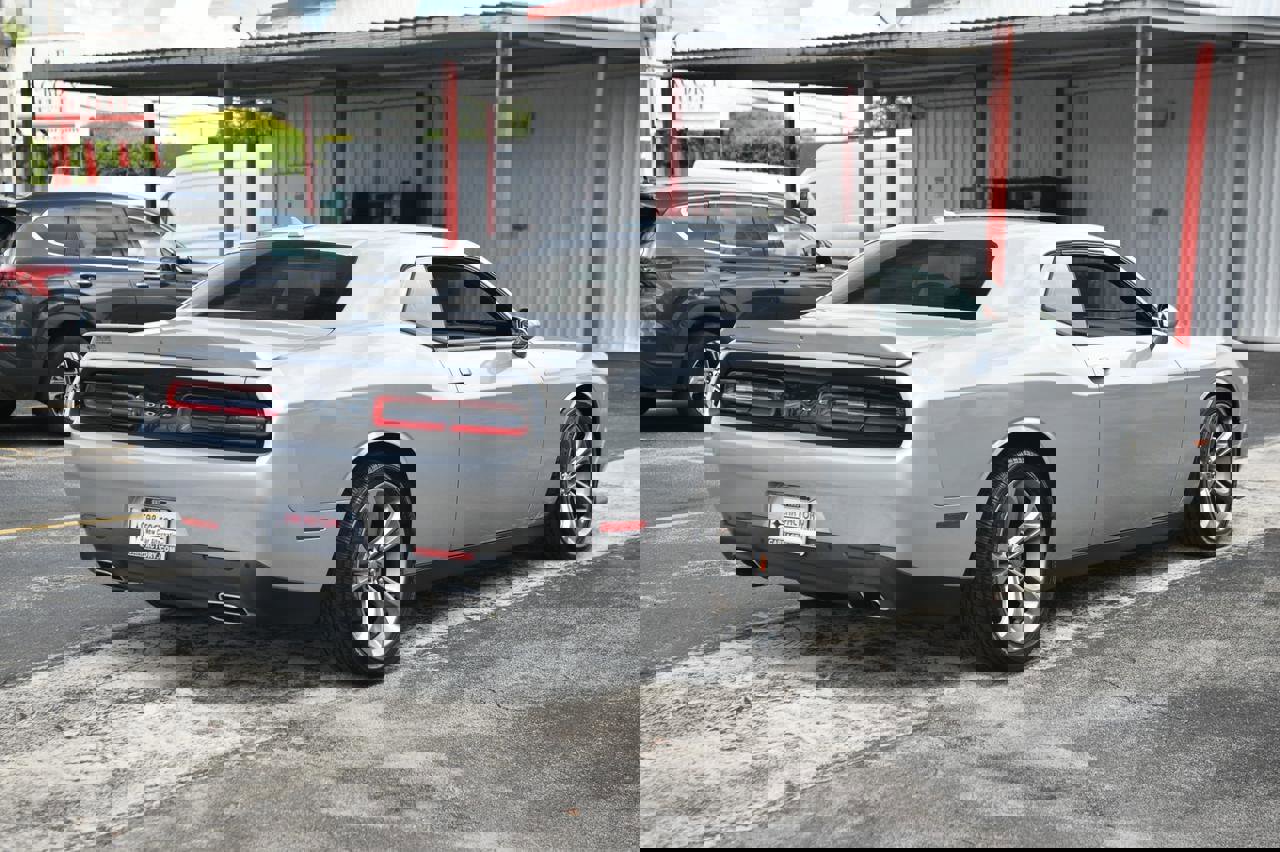 Used 2021 Dodge Challenger GT w/ Plus Package image 4