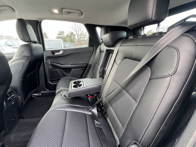 New 2026 Ford Escape SE FWD image 15