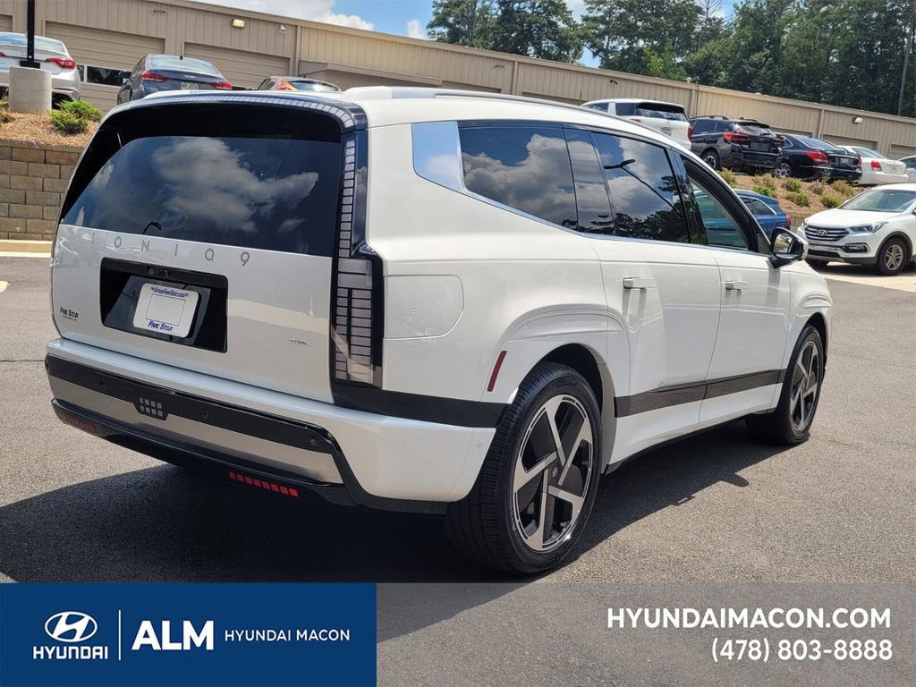 New 2026 Hyundai Ioniq 9 Calligraphy image 9