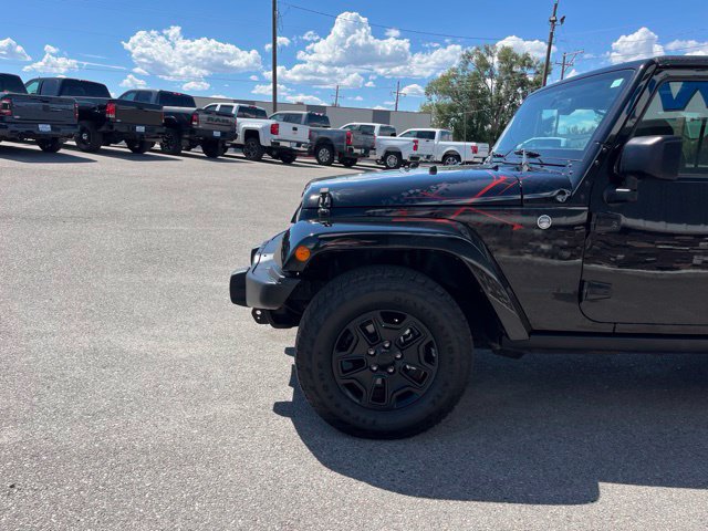 Used 2016 Jeep Wrangler Unlimited Sahara AWD/4WD image 7