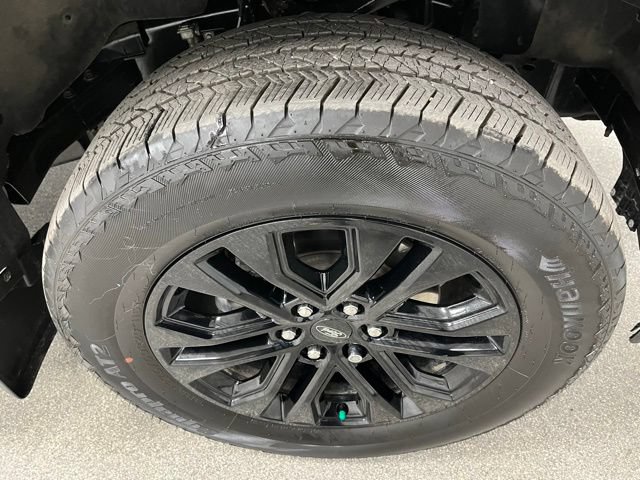 Used 2024 Ford F150 Lariat w/ Bed Utility Package AWD/4WD image 18