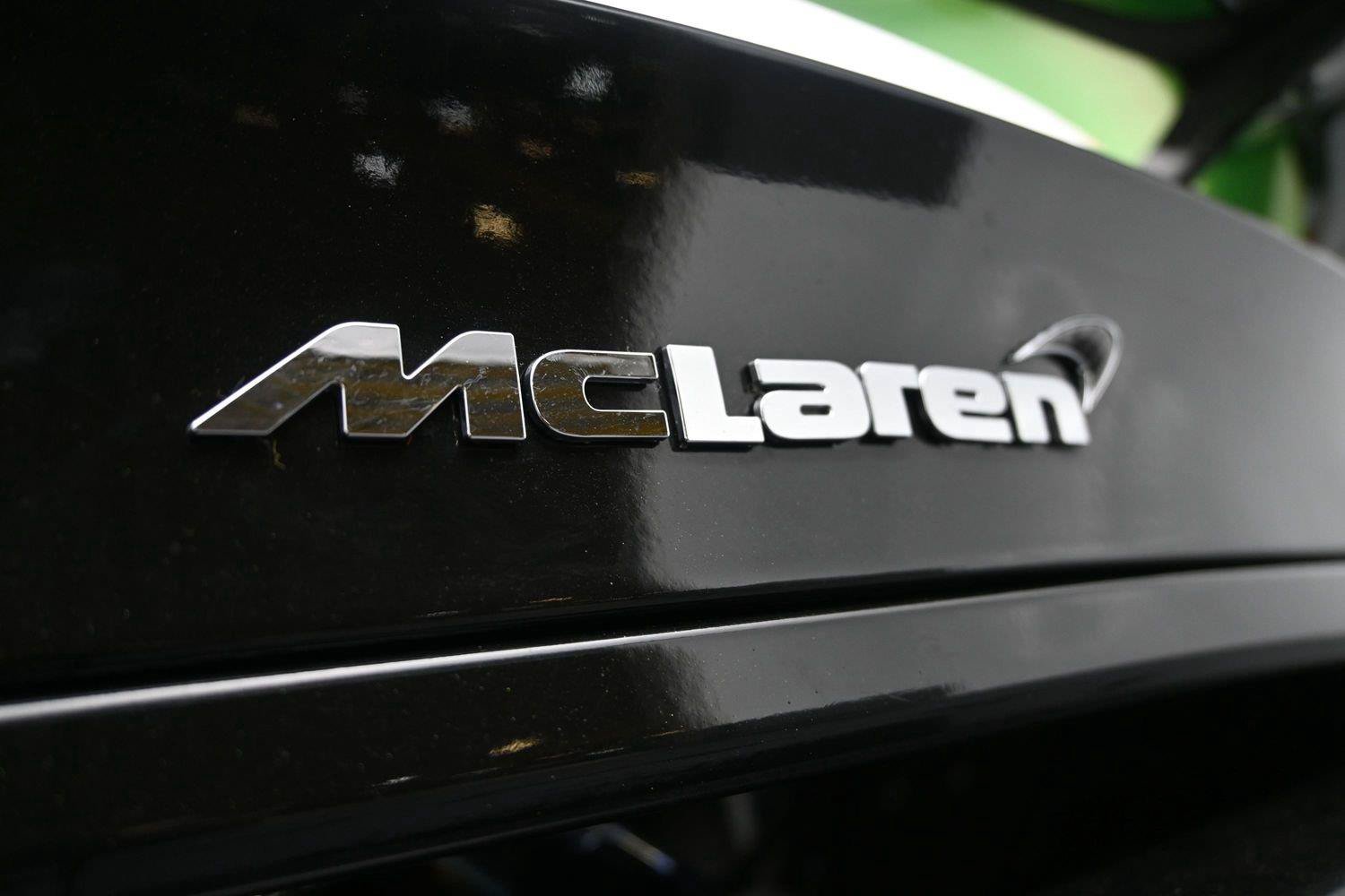 Used 2016 McLaren 570S Coupe RWD image 23