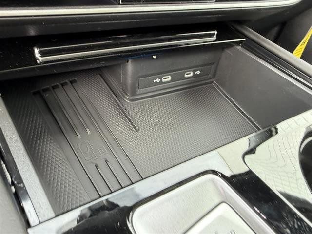 New 2025 Volkswagen Atlas Cross Sport SEL Premium R-Line image 27