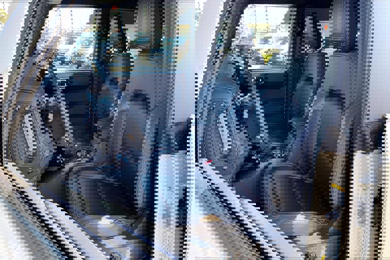 Certified 2025 Ford Bronco Outer Banks image 8