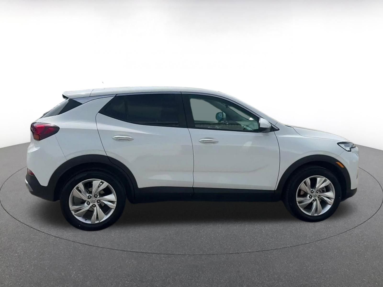 Used 2025 Buick Encore GX Preferred image 16