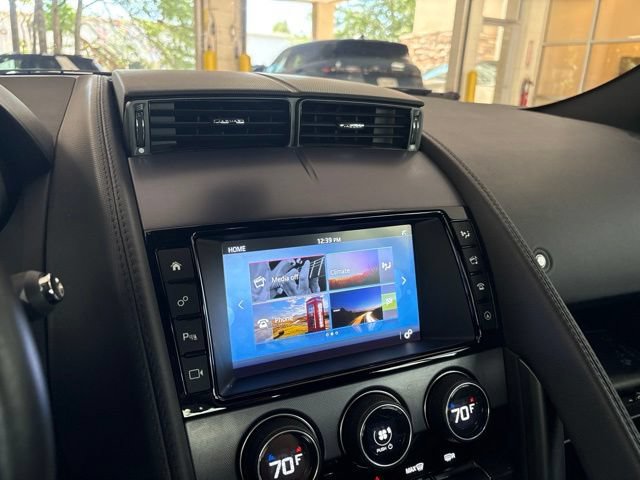 Used 2018 Jaguar F-TYPE Coupe RWD image 12