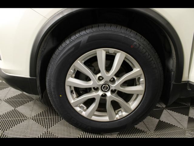 Used 2019 Nissan Rogue SV AWD/4WD image 28