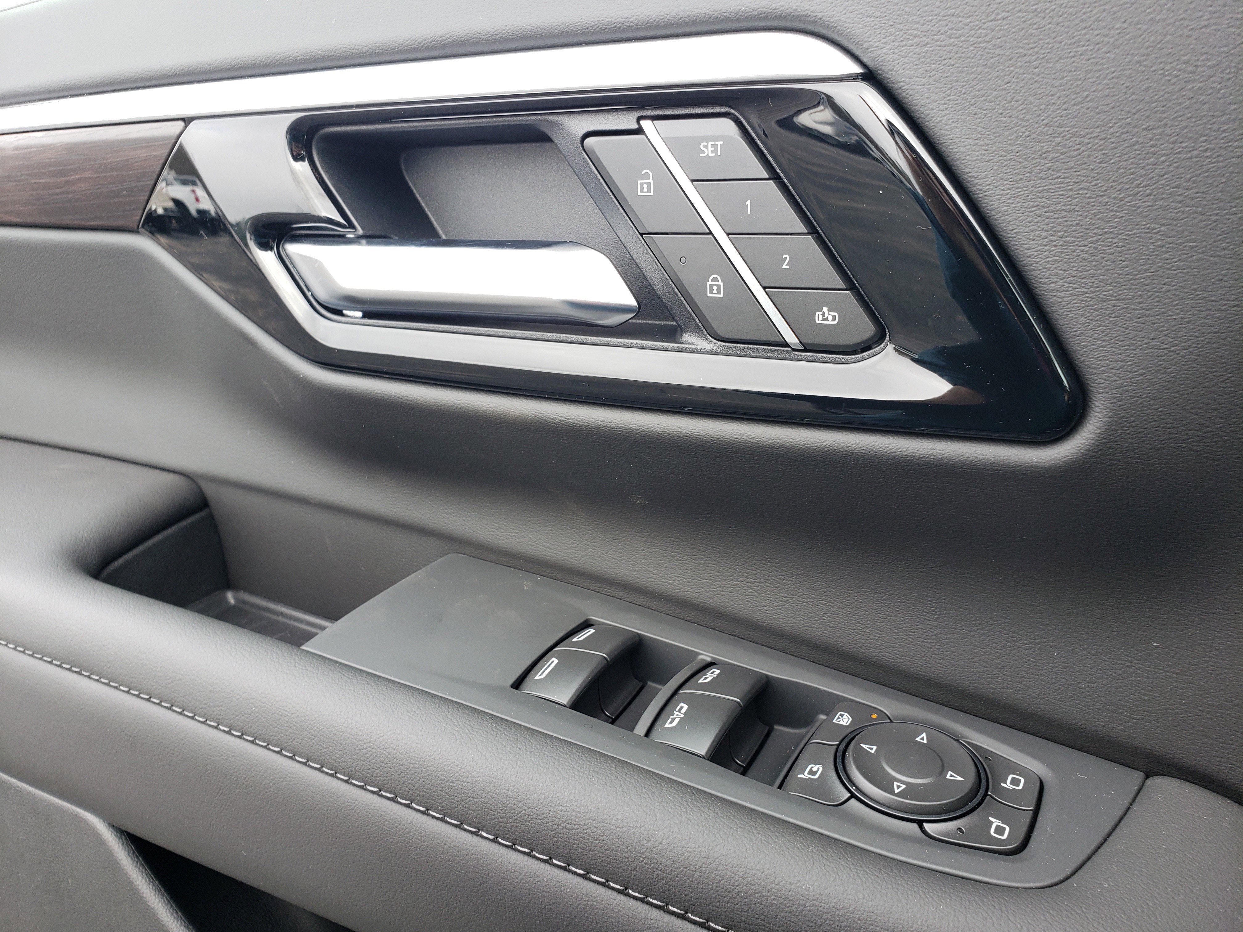 New 2026 Chevrolet Tahoe Z71 w/ Comfort Package image 15