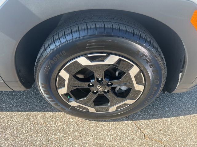 Used 2025 Hyundai Santa Fe SEL image 13