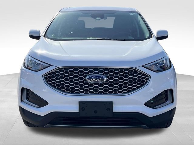 Used 2024 Ford Edge SEL image 2