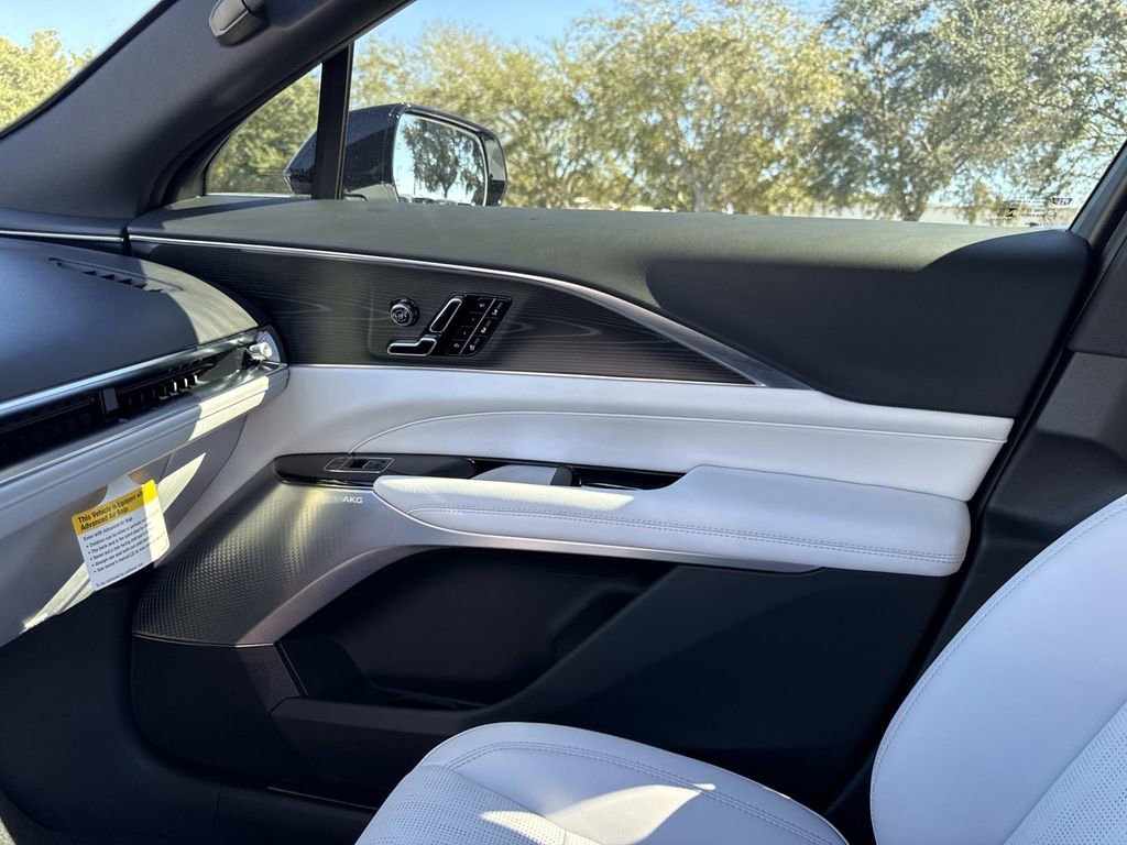 New 2026 Cadillac Lyriq Premium Sport image 22
