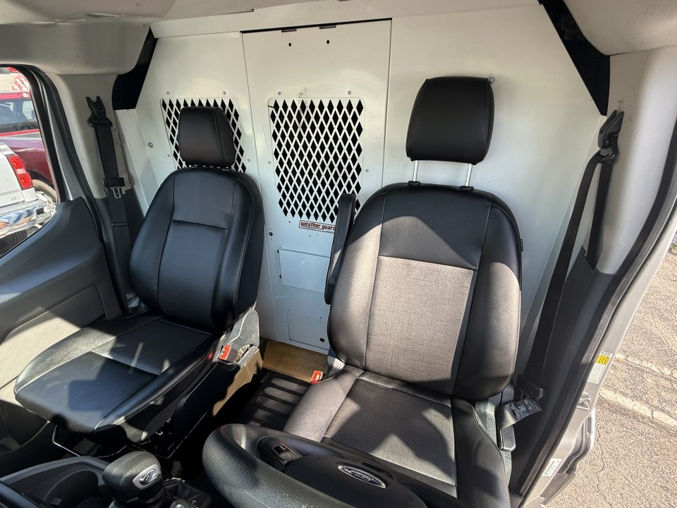Used 2023 Ford Transit 250 Low Roof RWD image 14
