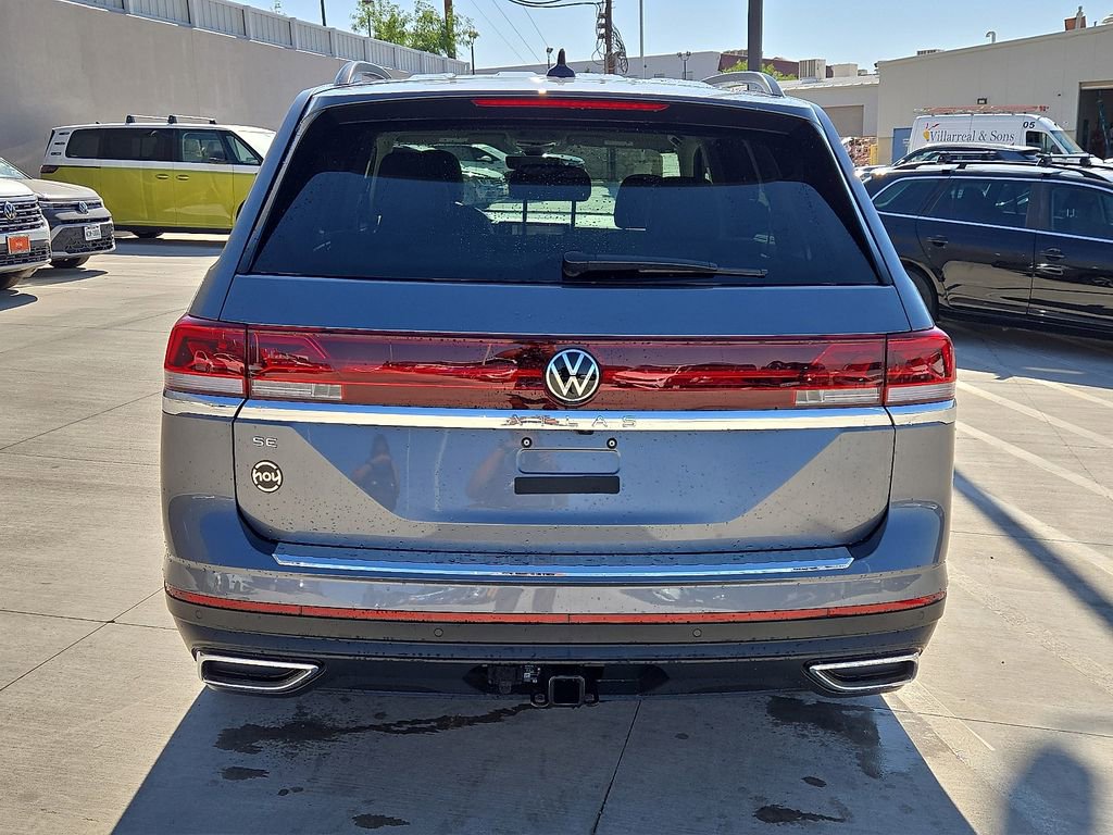 Certified 2025 Volkswagen Atlas SE FWD image 10
