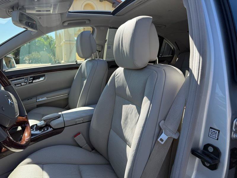 Used 2012 Mercedes-Benz S 550 image 37