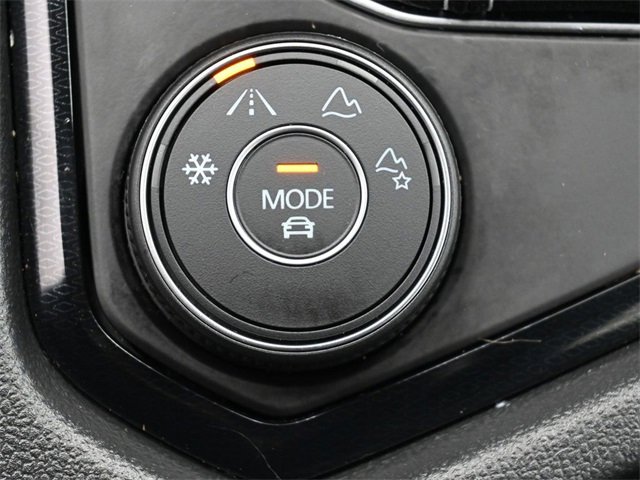 Certified 2025 Volkswagen Taos S image 25