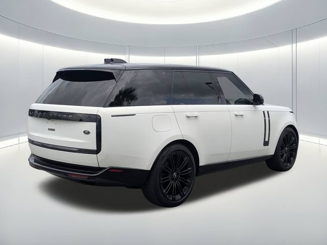 Used 2023 Land Rover Range Rover Autobiography AWD/4WD image 6