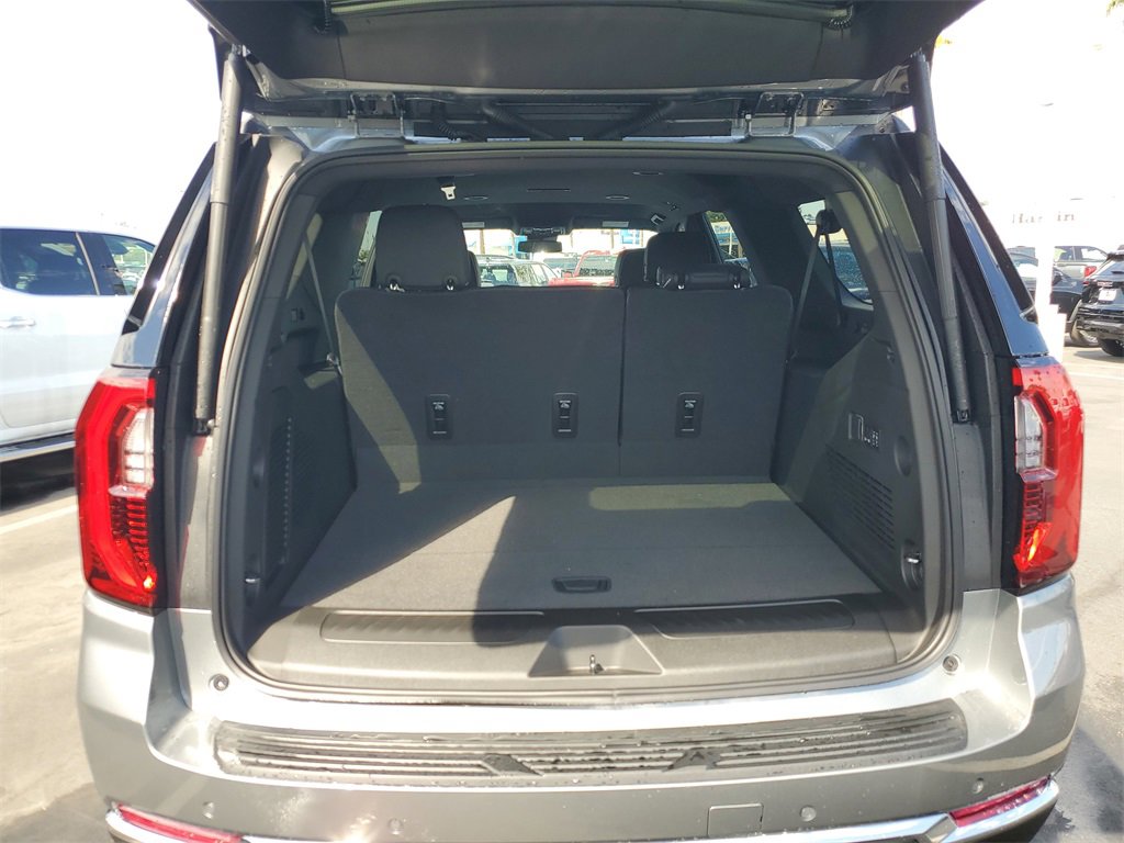 New 2026 GMC Yukon XL Elevation image 6