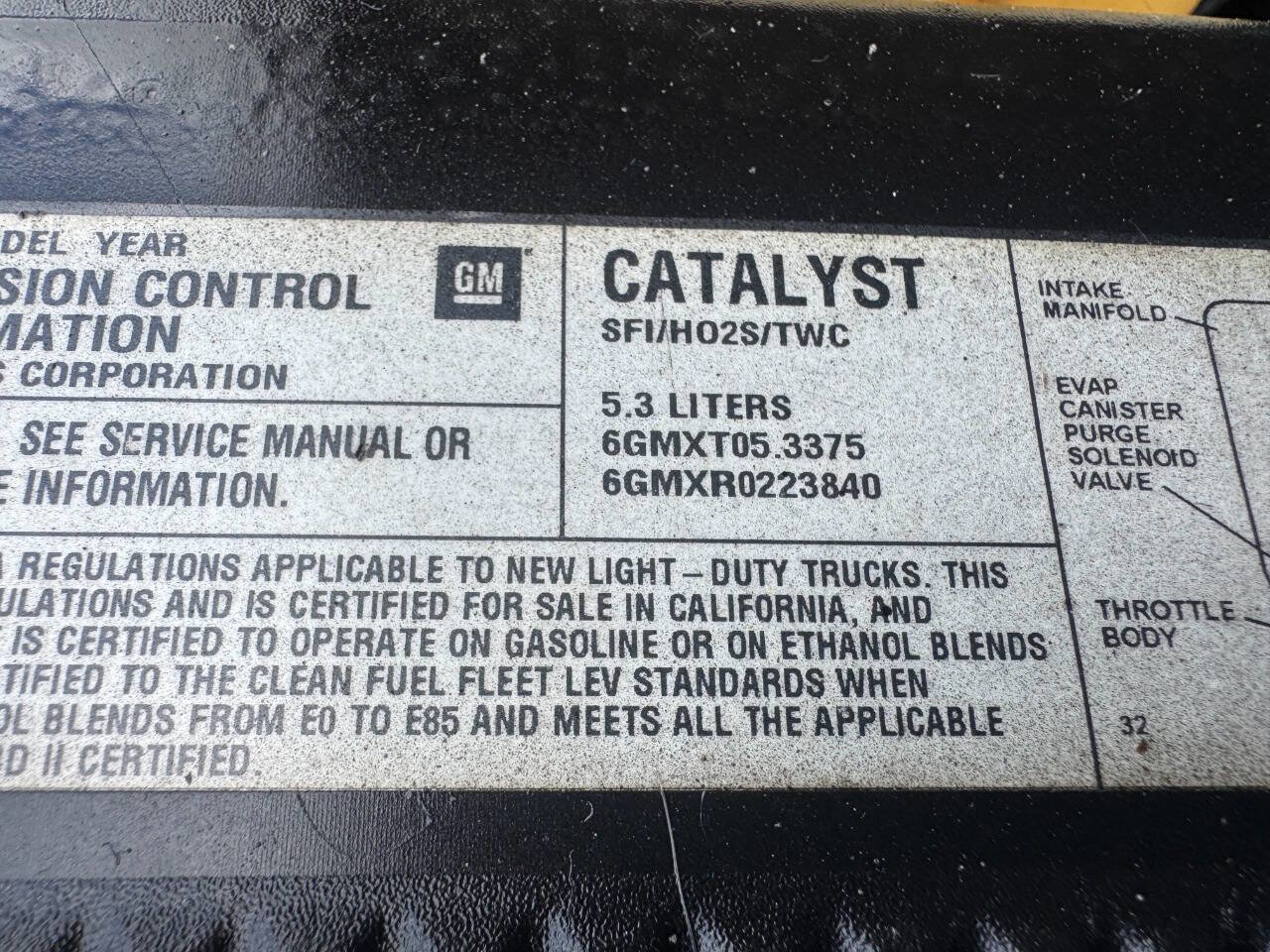 Used 2006 Chevrolet Suburban LS w/ Smart Select Package image 12