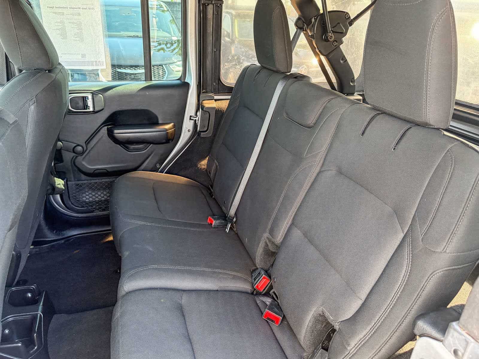 Used 2018 Jeep Wrangler Unlimited Sport AWD/4WD image 17