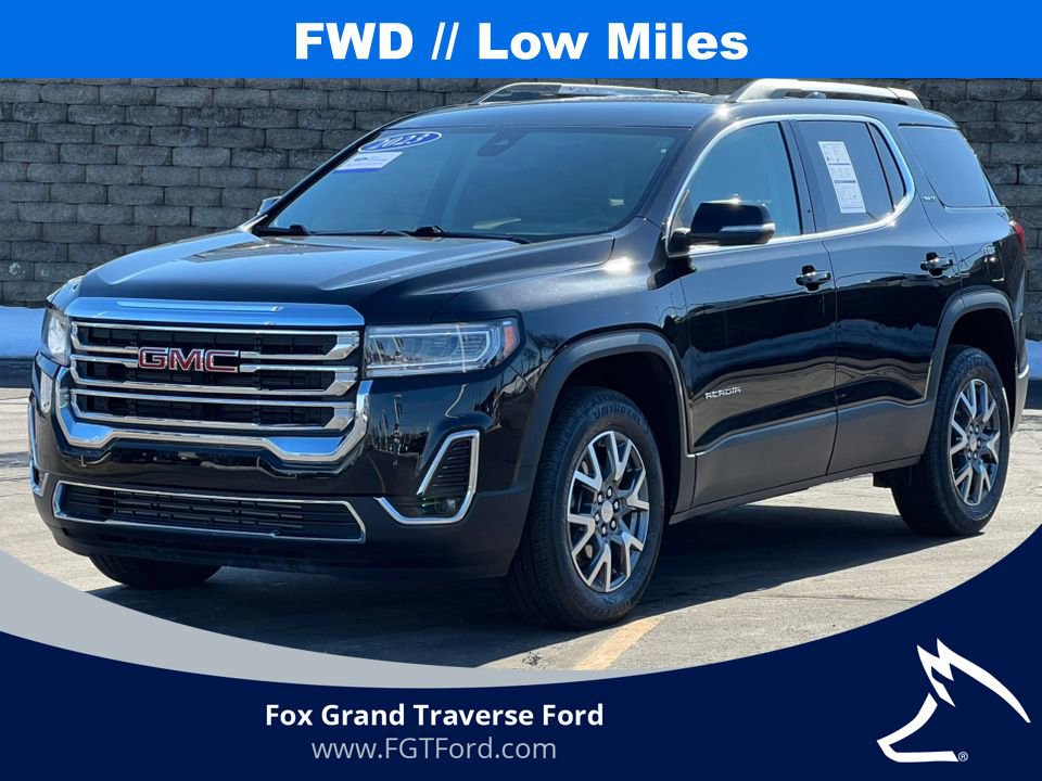 Used 2023 GMC Acadia SLT image 1