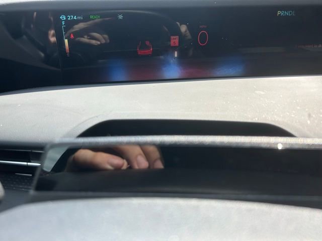 Used 2024 Lincoln Nautilus Reserve w/ Jet Appearance Package (87T) AWD/4WD image 2