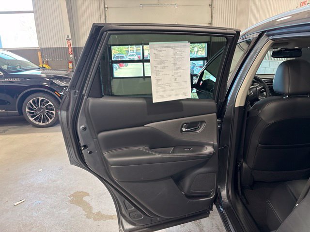 Certified 2020 Nissan Murano SL w/ Moonroof Package AWD/4WD image 11