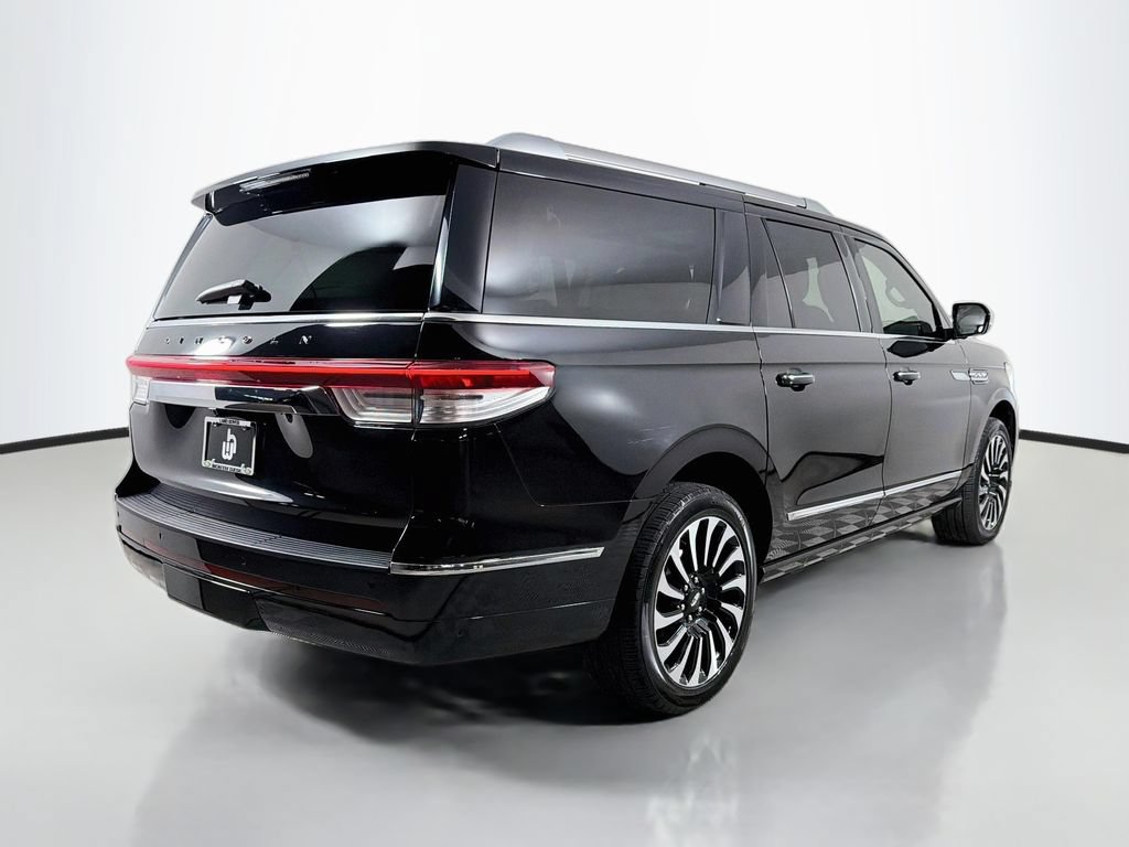 Used 2023 Lincoln Navigator L Black Label AWD/4WD image 5