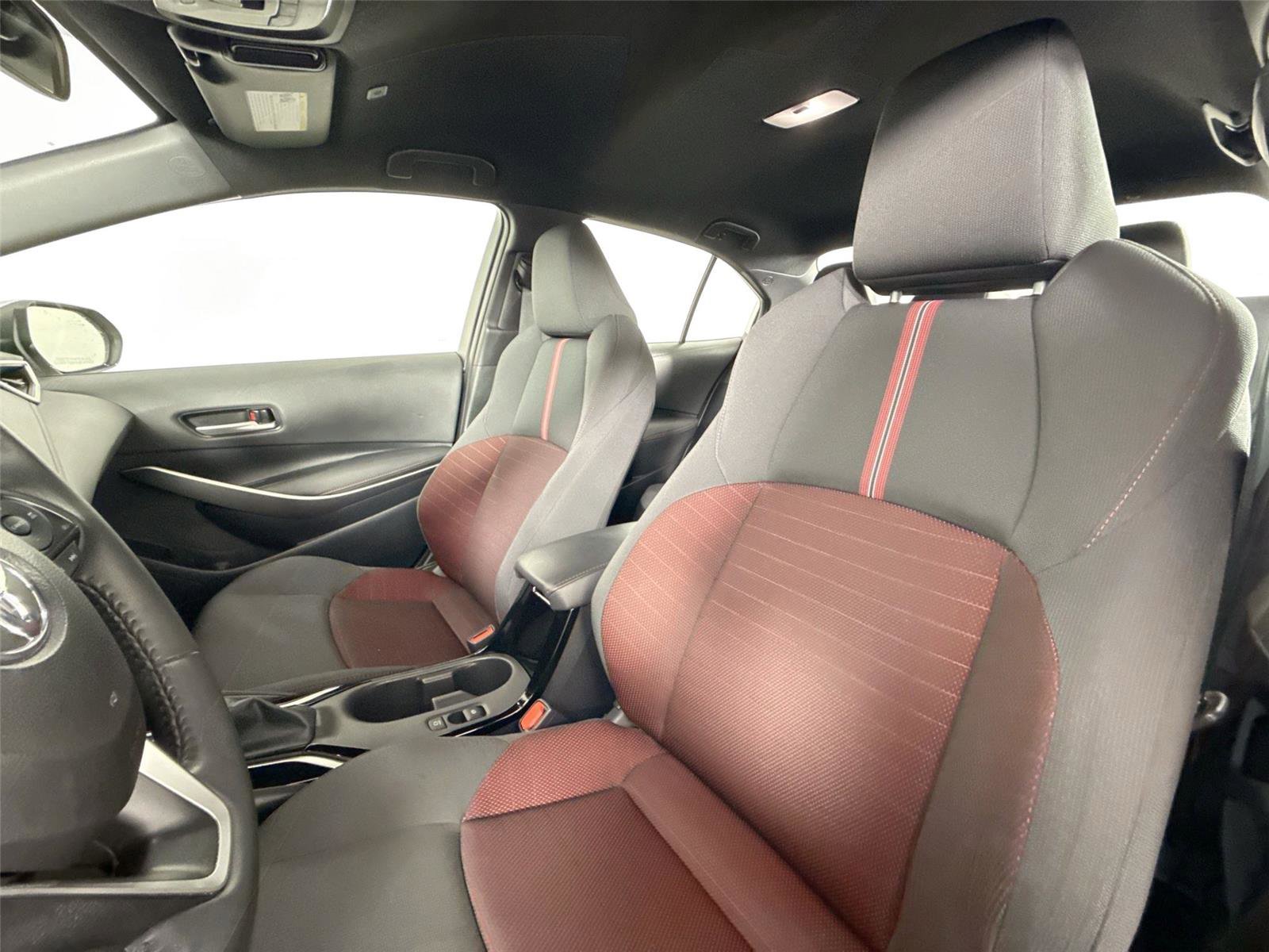 Certified 2025 Toyota Corolla SE image 15