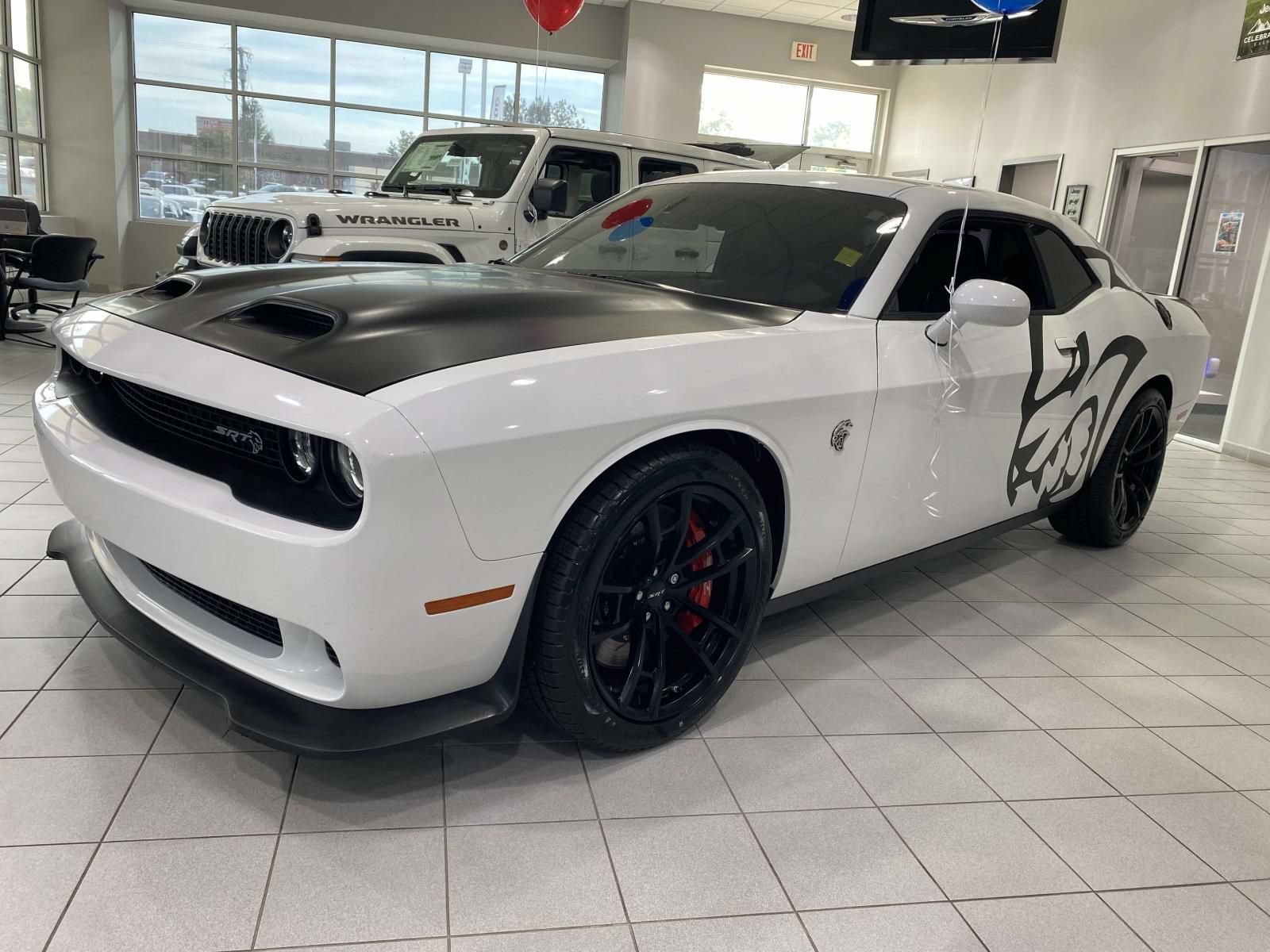 Used 2023 Dodge Challenger SRT Hellcat RWD image 3
