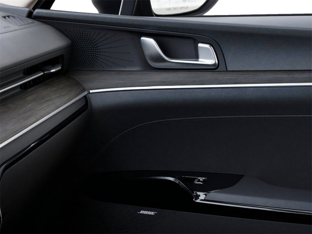 New 2025 Kia K5 EX image 25