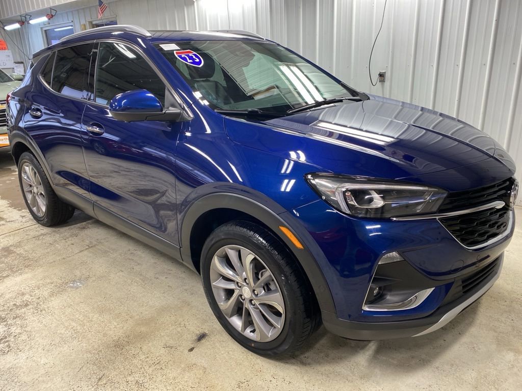 Used 2023 Buick Encore GX Essence w/ Advanced Technology Package image 4