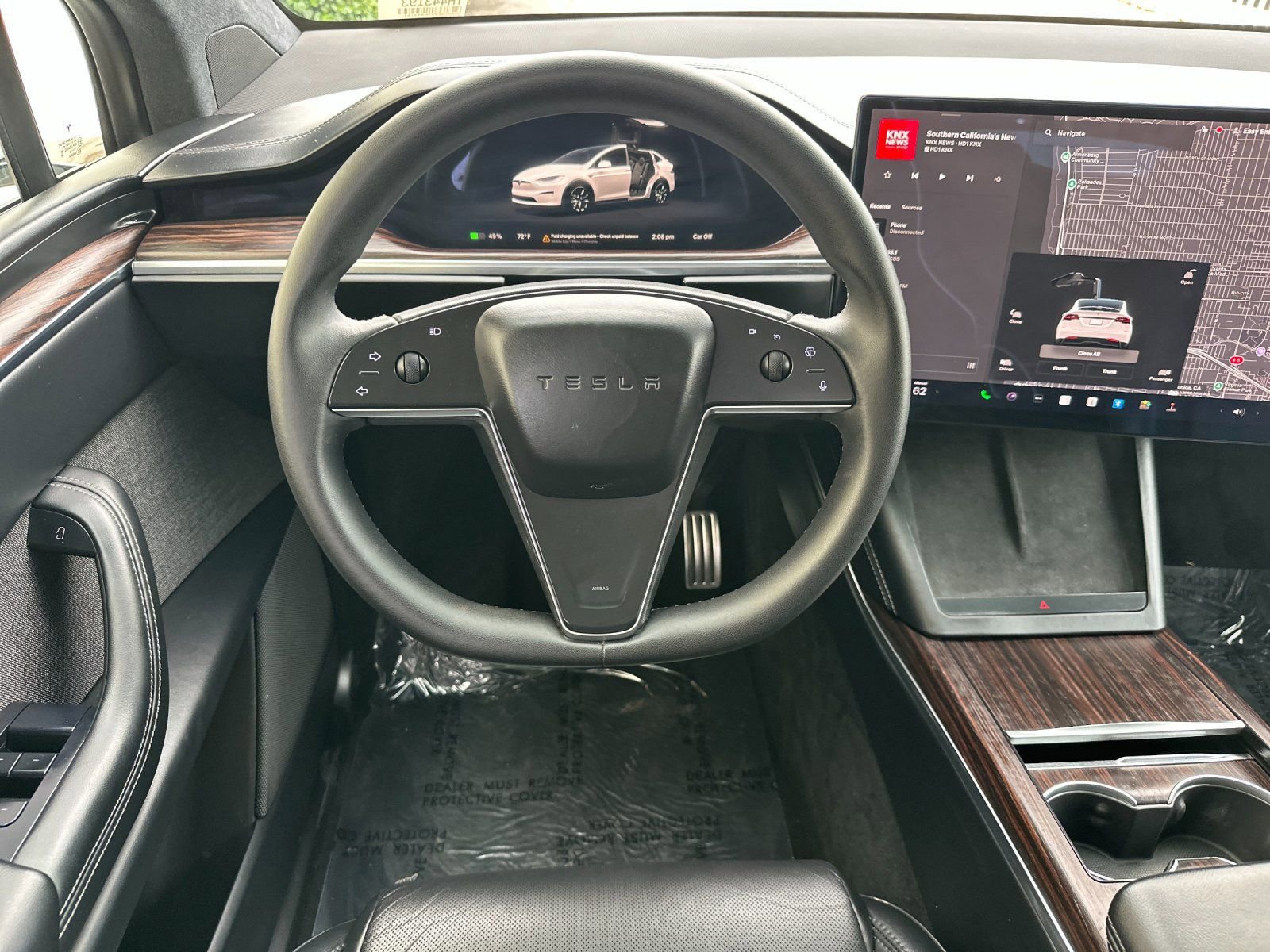 Used 2024 Tesla Model X image 16