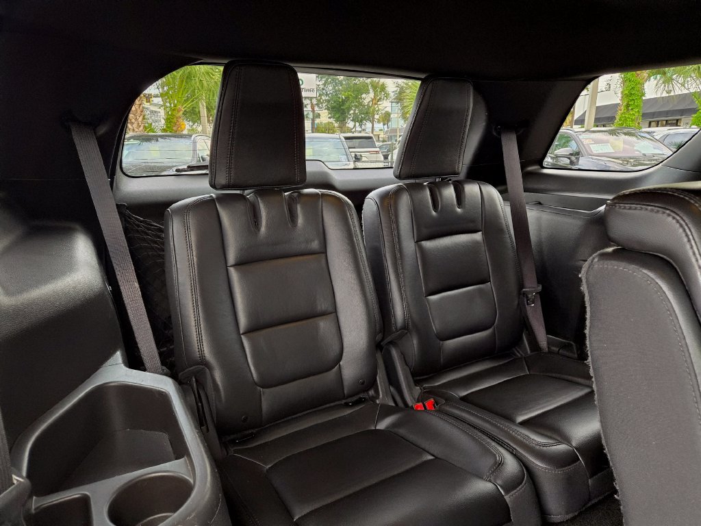 Used 2013 Ford Explorer XLT AWD/4WD image 50