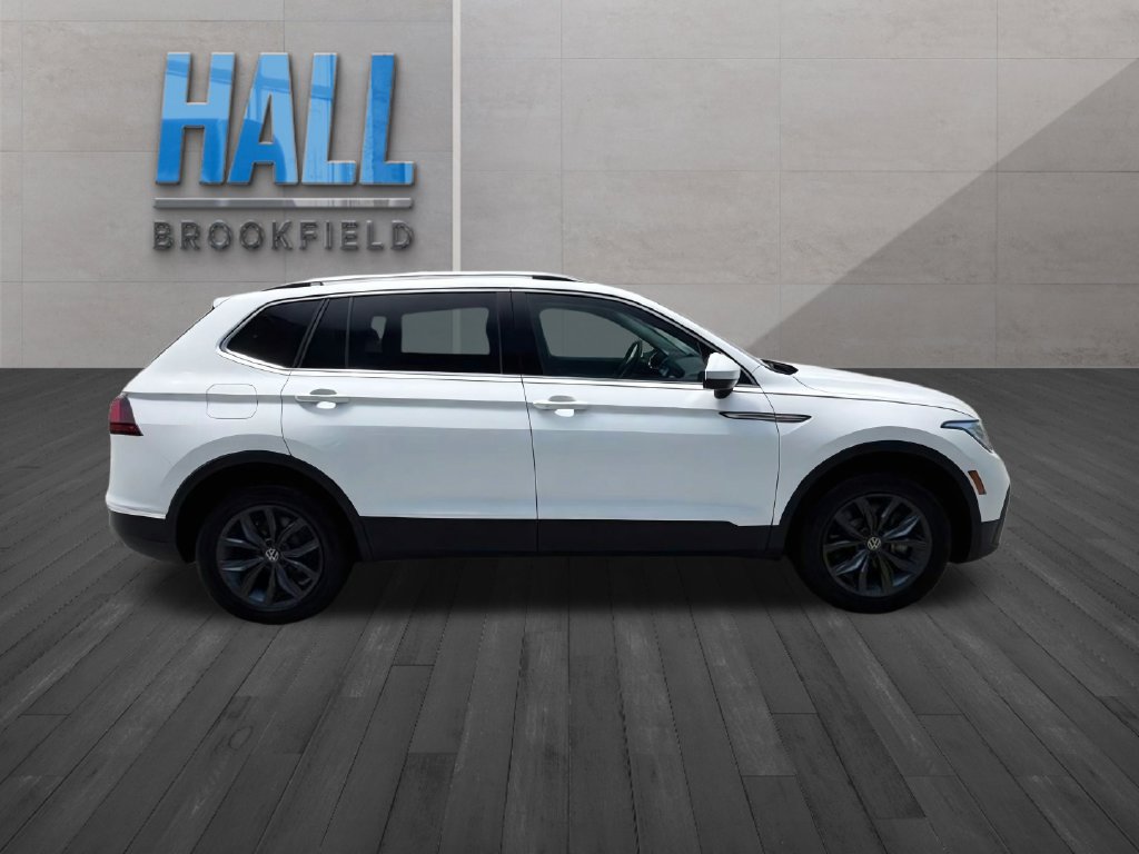 Certified 2024 Volkswagen Tiguan SE AWD/4WD image 8