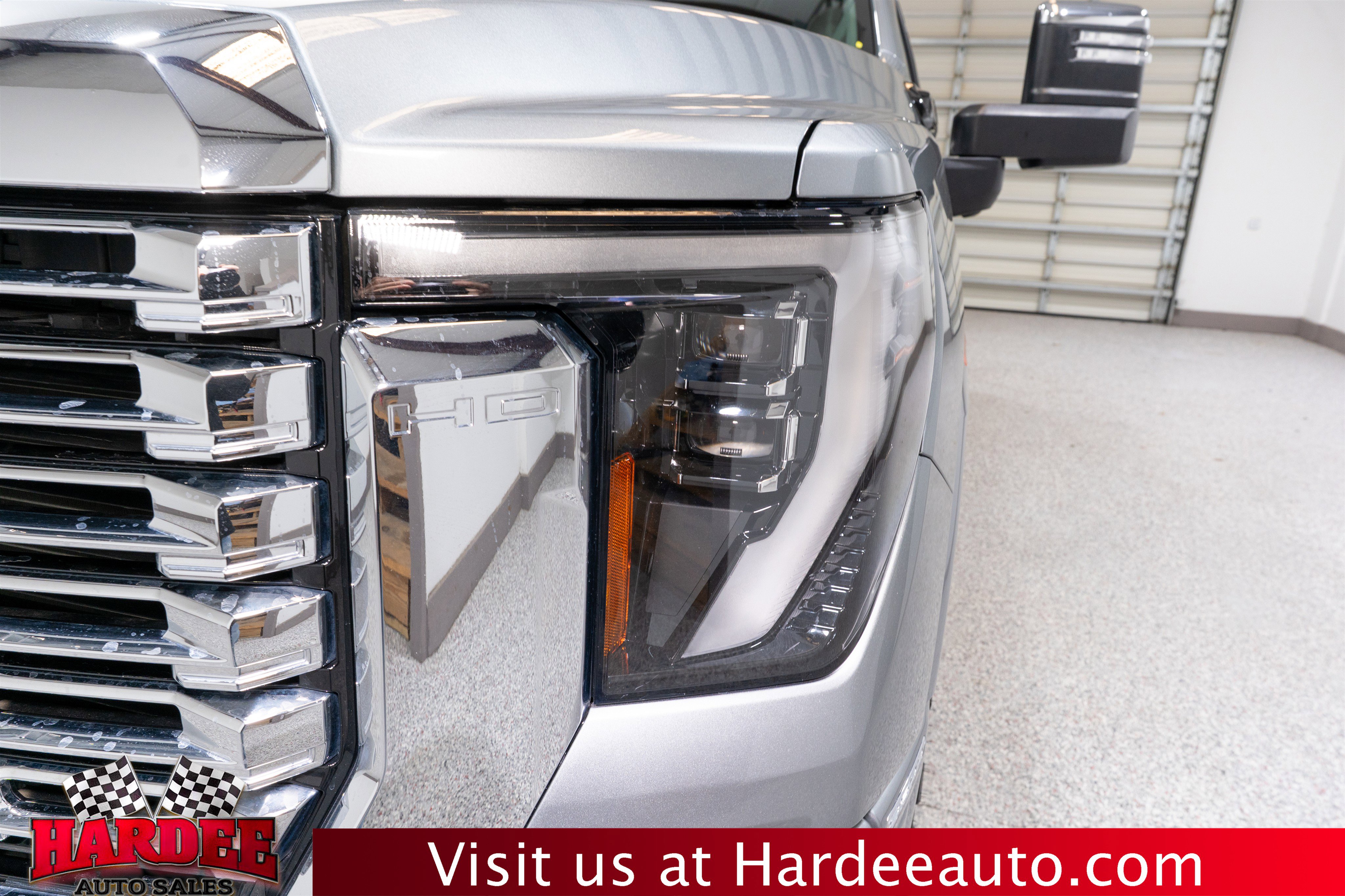 Used 2024 GMC Sierra 2500 Denali w/ Denali Reserve Package image 8