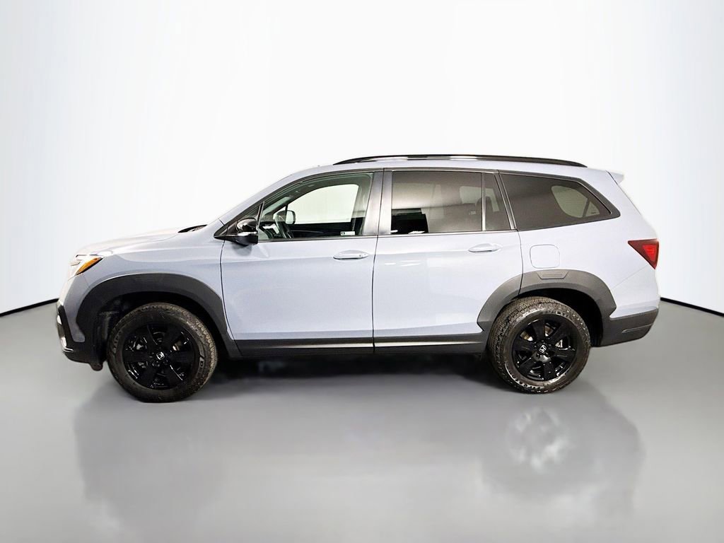 Certified 2022 Honda Pilot TrailSport image 4