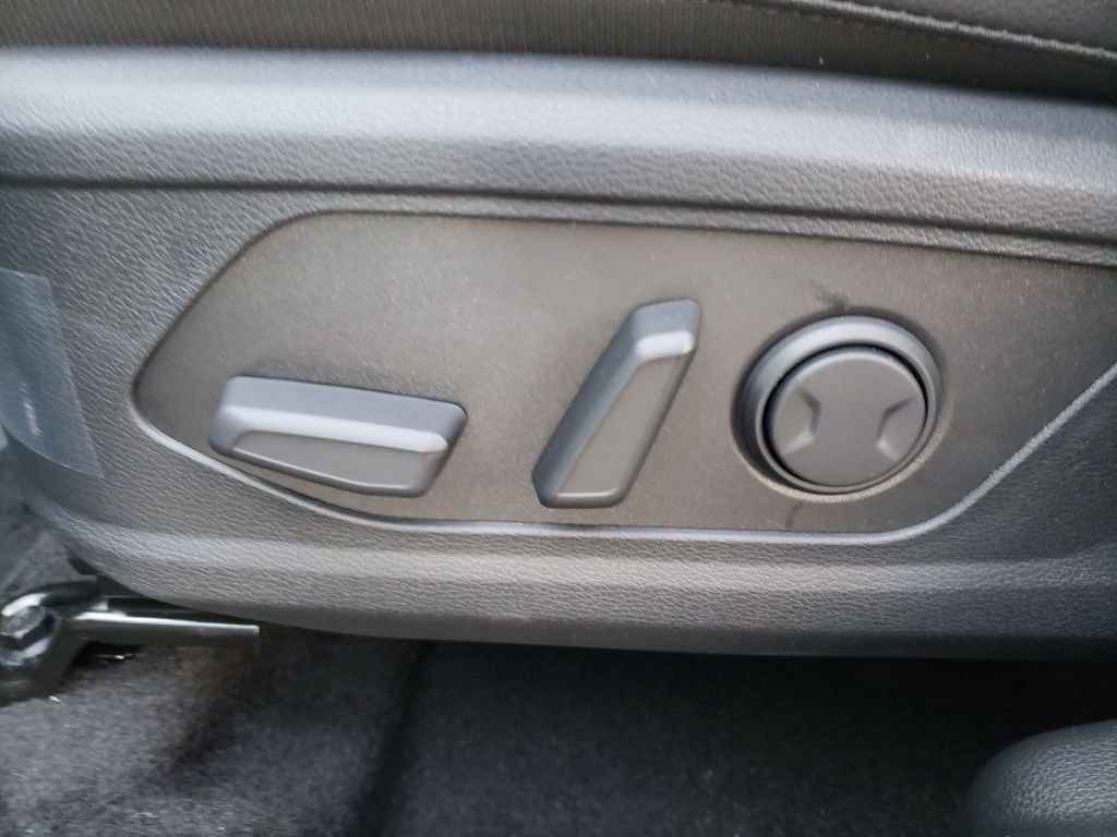 New 2026 Kia Sportage EX w/ EX Panoramic Sunroof Package image 16