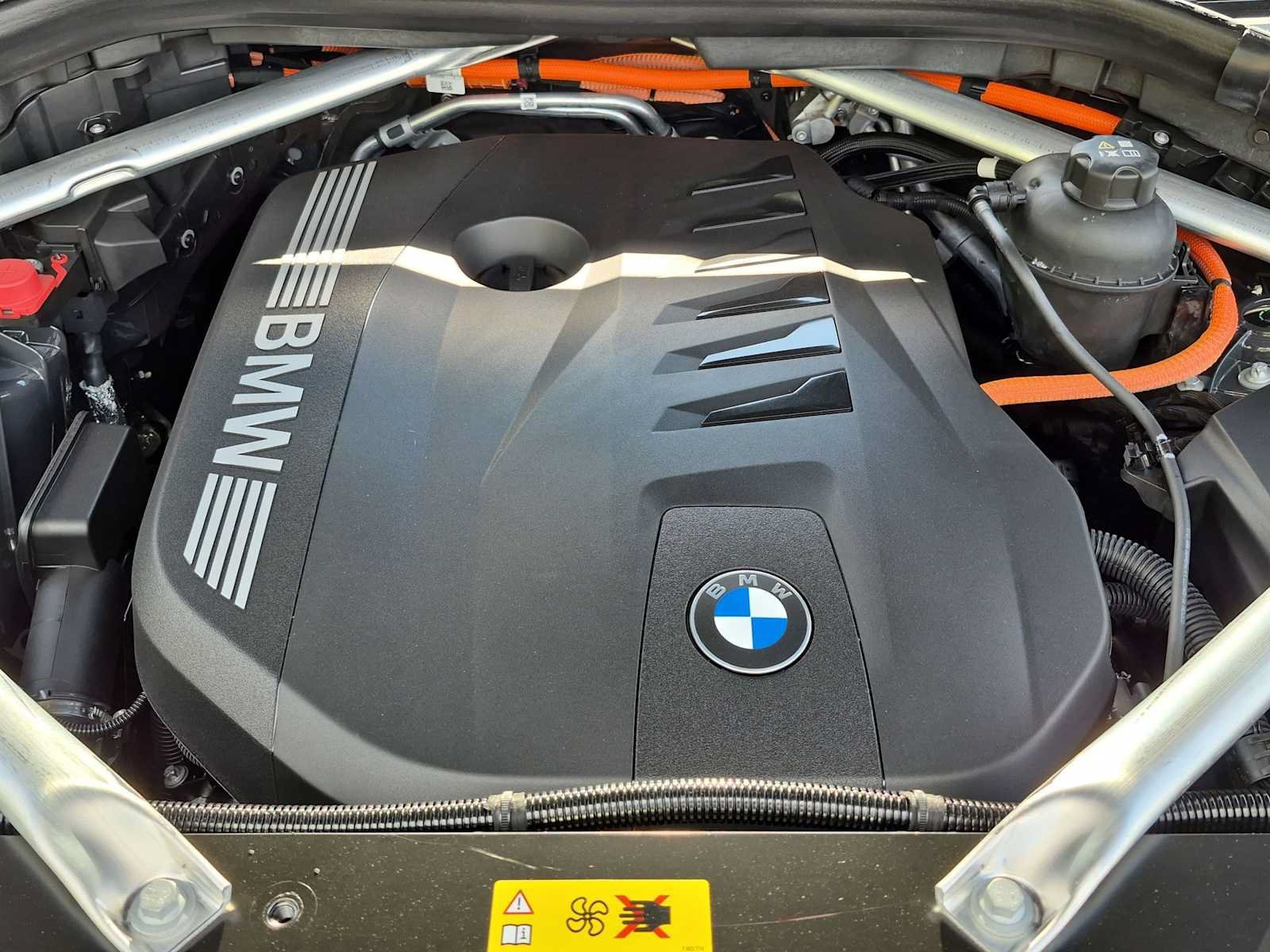 New 2026 BMW X5 xDrive50e AWD/4WD image 14
