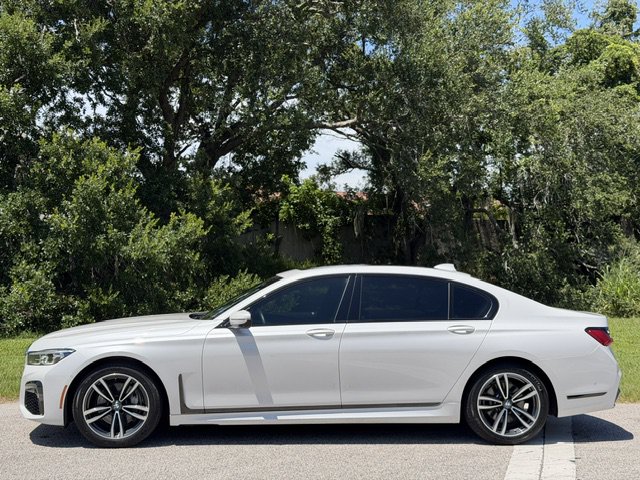 Used 2021 BMW 740i xDrive w/ M Sport Package AWD/4WD video 2