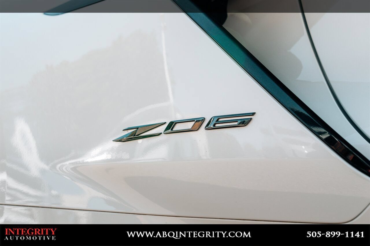 Used 2023 Chevrolet Corvette Z06 w/ Z07 Performance Package RWD image 14