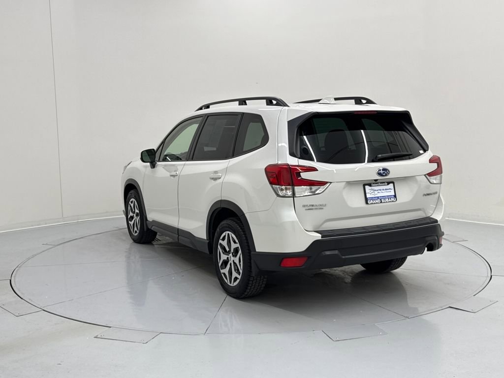 Used 2022 Subaru Forester Premium w/ Popular Package #1 image 3