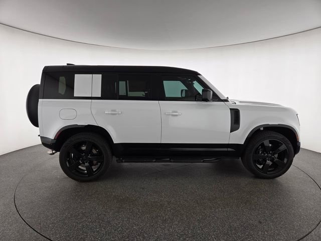 New 2026 Land Rover Defender 110 V8 image 6