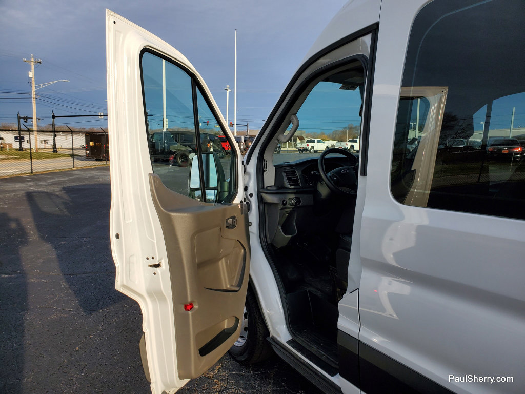 Used 2020 Ford Transit 350 XL image 39