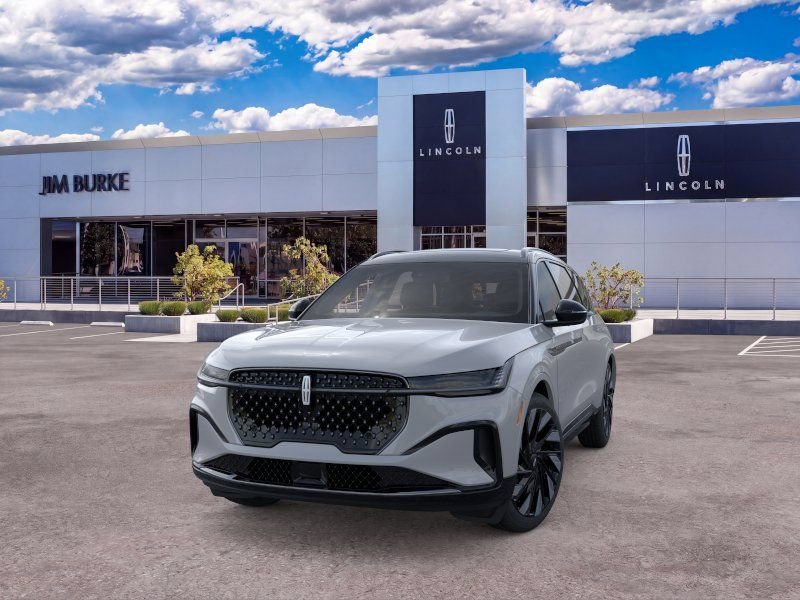 New 2026 Lincoln Nautilus Reserve w/ Jet Appearance Package AWD/4WD image 2