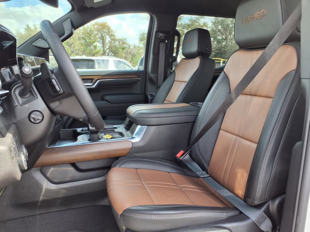 Certified 2024 Chevrolet Silverado 1500 High Country w/ Z71 Off-Road Package image 11