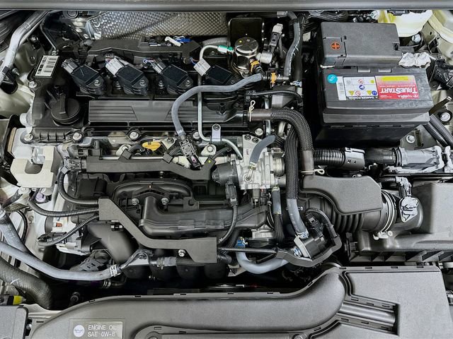 Certified 2025 Toyota Corolla LE image 28