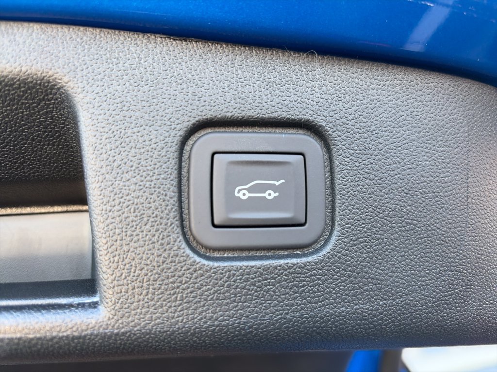 New 2025 Chevrolet Blazer EV RS RWD image 7