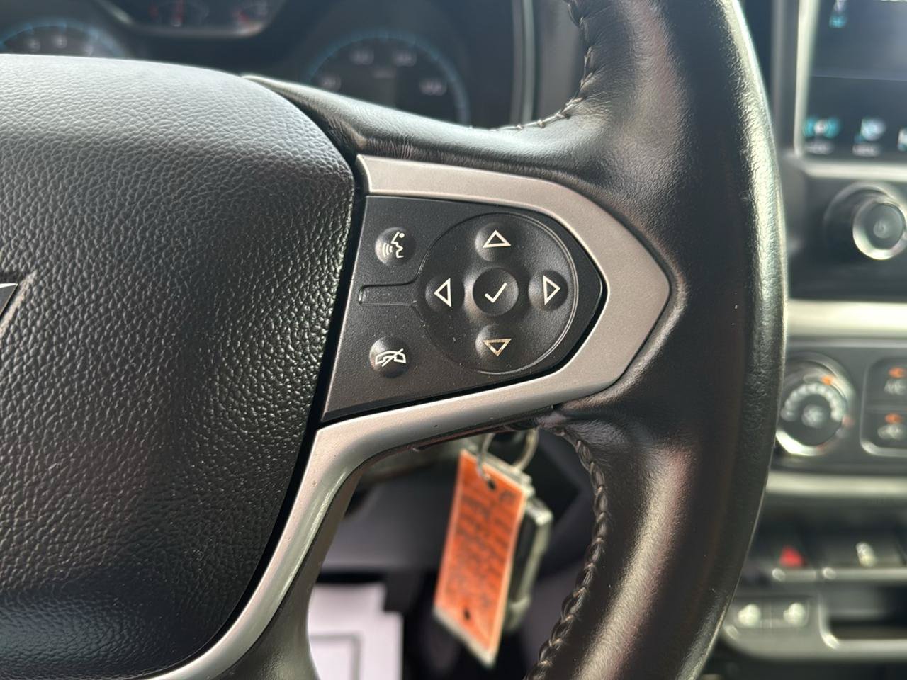 Used 2018 Chevrolet Colorado LT w/ LT Convenience Package AWD/4WD image 14