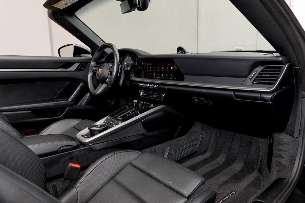 Used 2024 Porsche 911 Carrera S image 30