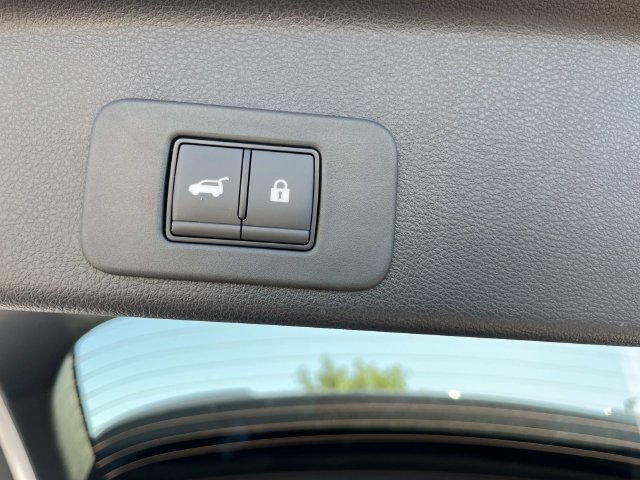 New 2026 Nissan Murano Platinum w/ Cargo Package AWD/4WD image 13
